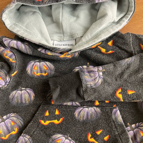 Halloween Creepin it Real Hoodie 0-6month Little Bum Bums - Picture 5 of 5